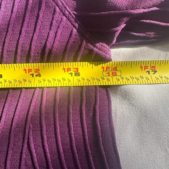 Lululemon Rest Less Cropped Half Zip - Picture 11 of 13